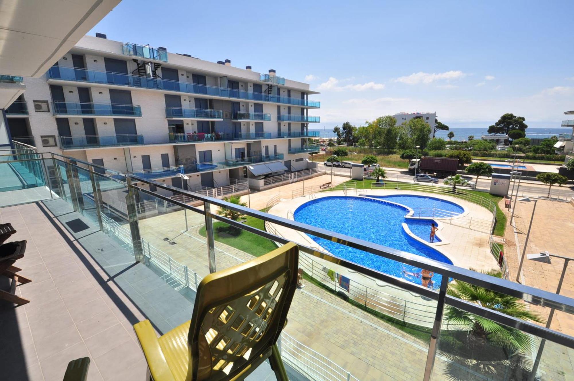 Апартаменти Augusta Litoral - Only Families Камбрілс Номер фото